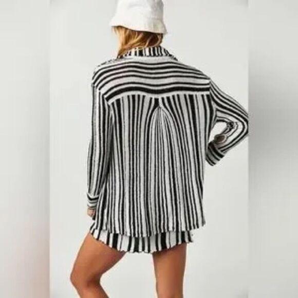 Free People Stripe Cardigan Bash Sweater oversize black & white slouchy medium - Picture 4 of 16